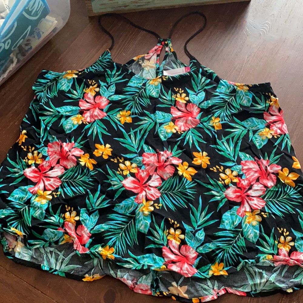 Tropical tank